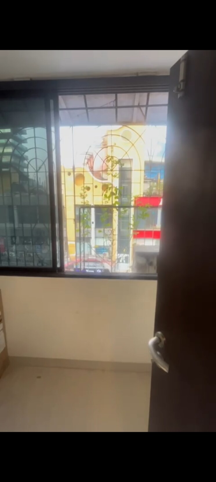 Room, bandra west 3 Bedroom 900 Sq.Ft. Apartment In Bandra West Mumbai 9056328