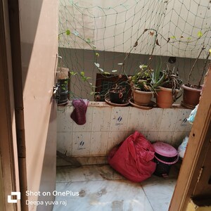 Team Area in 2 BHK Apartment at Pragathi Nagar – for Sale