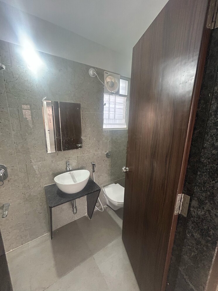 Bathroom, sukhwani-hermosa-casa 2 Bedroom 645 Sq.Ft. Apartment In Mundhwa Pune 9056322