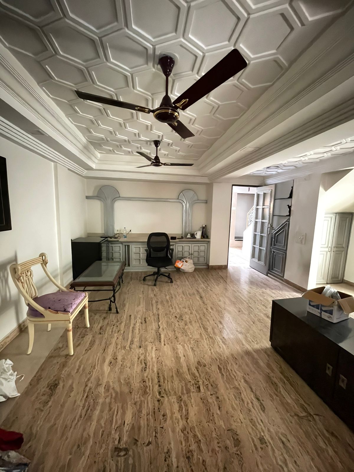 5 BHK + Pooja Room,Servant Room Apartment For Sale in Hiranandani Gardens Eden Bungalows