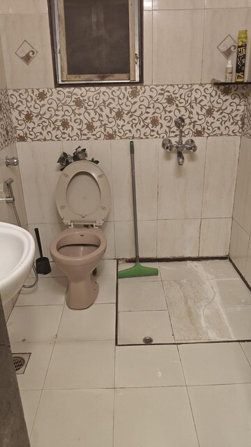 Bathroom in 2.5 BHK Apartment at Navsonarbala Annexe, Bandra West – for Rent