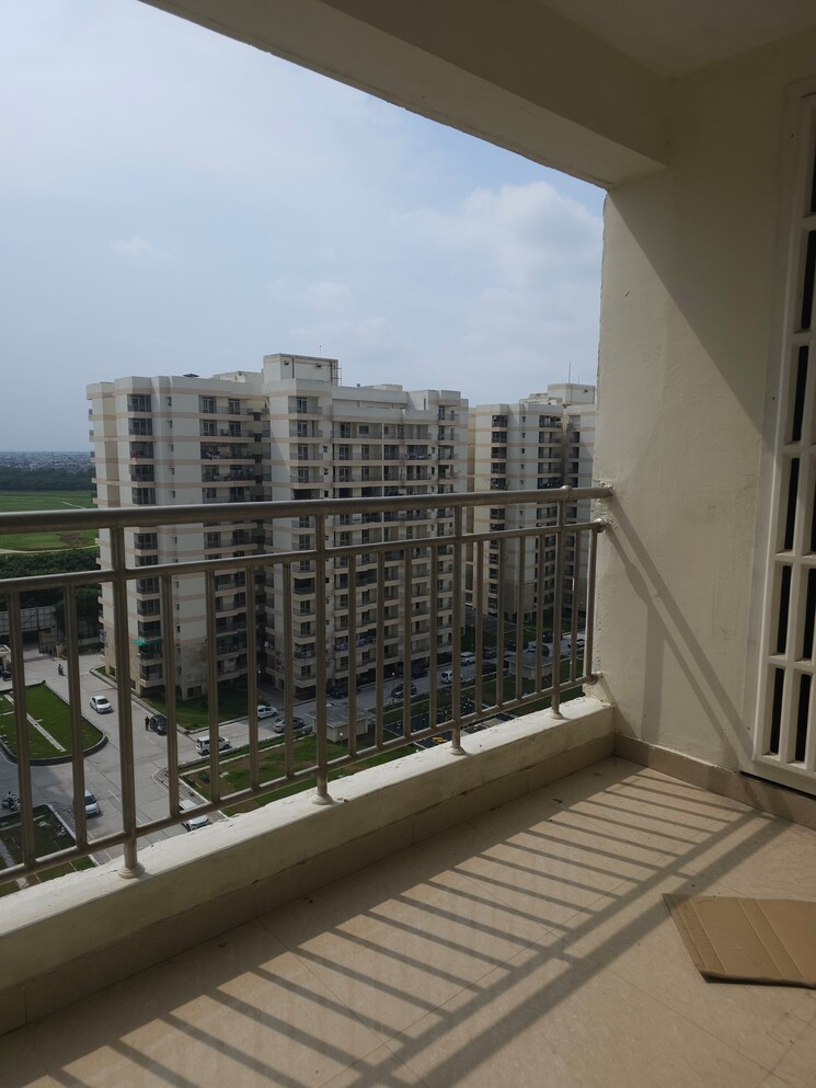 Balcony, sector 19b dwarka 3 Bedroom 2400 Sq.Ft. Apartment In Sector 19b Dwarka Delhi 9056395