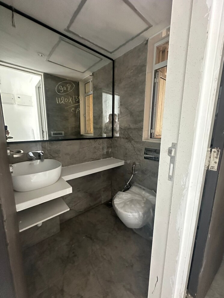 Bathroom, nahar-amaryllis-towers-and-plaza 1 Bedroom 380 Sq.Ft. Apartment In Chandivali Mumbai 9056422