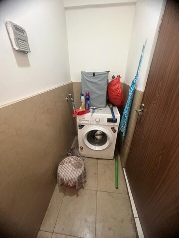 Furnished Amenities in 2 BHK Apartment at Amanora Adreno Towers, Hadapsar – for Rent