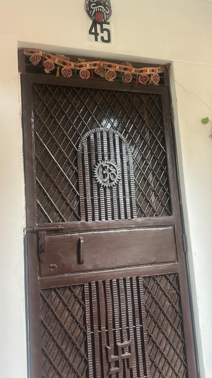 Balcony, dda-rosewood-apartments 3 Bedroom 1500 Sq.Ft. Apartment In Vasant Kunj Delhi 9056437