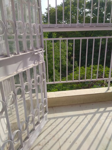Balcony in 3 BHK Apartment at DDA Rosewood Apartments, Vasant Kunj – for Rent