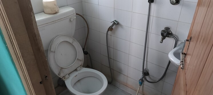 Bathroom, nandi bagan 2 Bedroom 707 Sq.Ft. Apartment In Nandi Bagan Kolkata 9056434