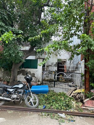 1 RK Independent House – Exterior View View at Sector 26 - for Sale