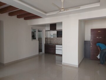Room in 3 BHK Builder Floor at Hsr Layout – for Rent