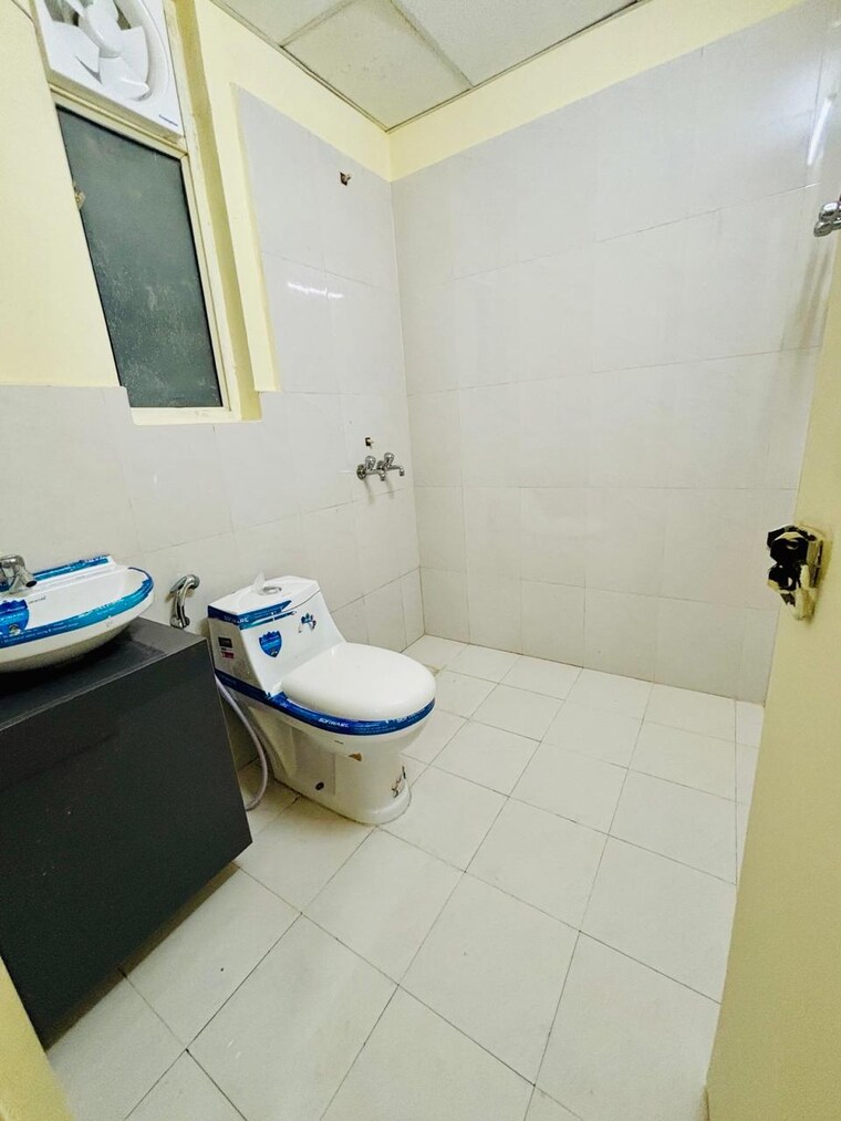 Bathroom, pyramid-heights 2 Bedroom 603 Sq.Ft. Apartment In Sector 85 Gurgaon 9056474