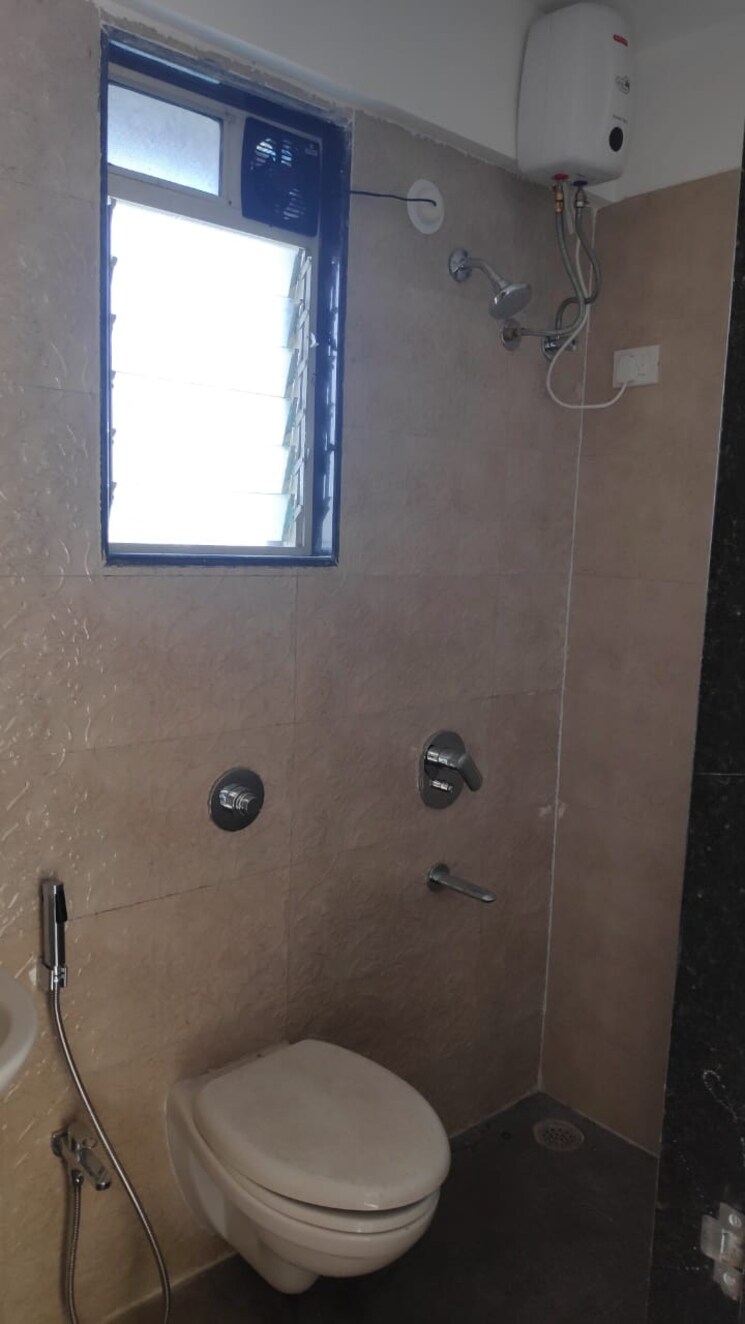 Bathroom, wellwisher-kiarah-terrazo 2 Bedroom 770 Sq.Ft. Apartment In Hadapsar Pune 9056465