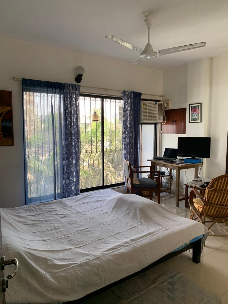 Bedroom, orchid-glade 3 Bedroom 1400 Sq.Ft. Apartment In Santacruz West Mumbai 9056471