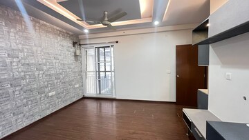 Room in 3 BHK Builder Floor at Hsr Layout – for Rent