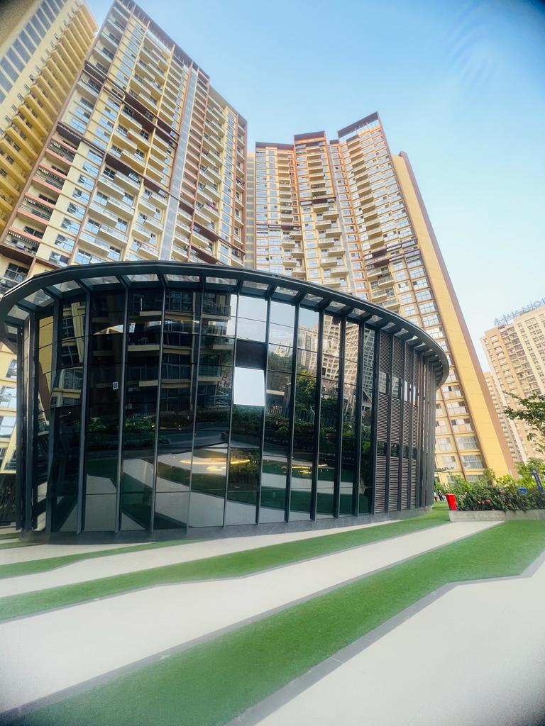 2 BHK + Pooja Room 808 Sq.Ft. Apartment in Amanora Adreno Towers
