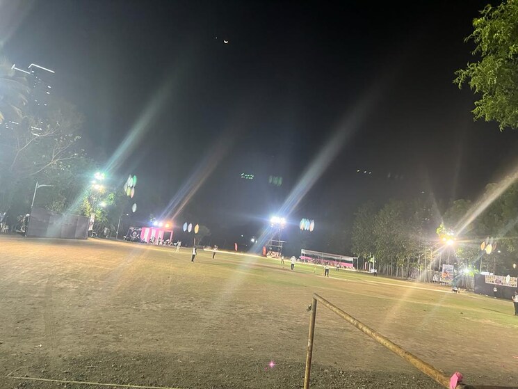 Swimming Pool, amanora-adreno-towers 2 Bedroom 808 Sq.Ft. Apartment In Hadapsar Pune 9056502