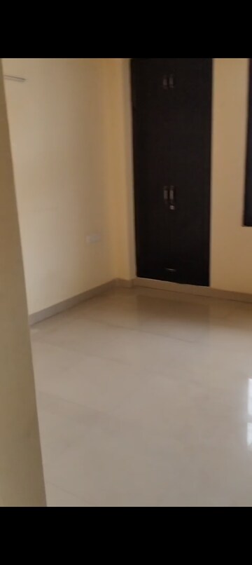 3 BHK Apartment For Rent in Vasu Fortune Residency, Raj Nagar Extension