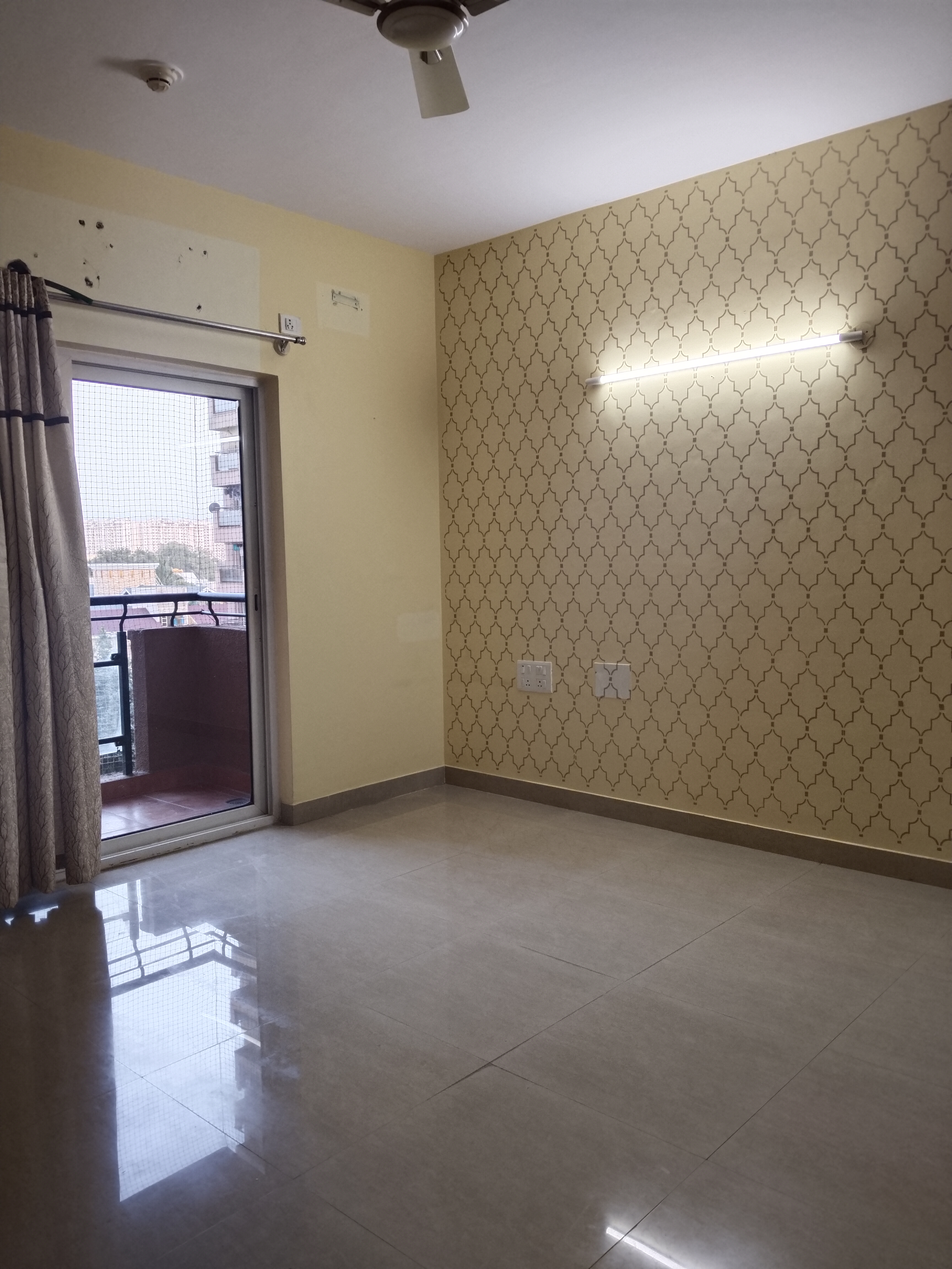 3 BHK 2240 Sq.Ft. Apartment in Salarpuria Gold Summit