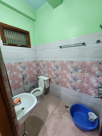 Bathroom in 5 BHK Independent House at Susuwahi – for Rent