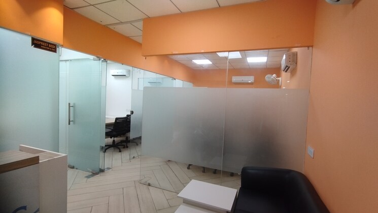 Team Area, sector 74 Commercial Office Space in IT/SEZ 1000 Sq.Ft. In Sector 74 Mohali 9056543