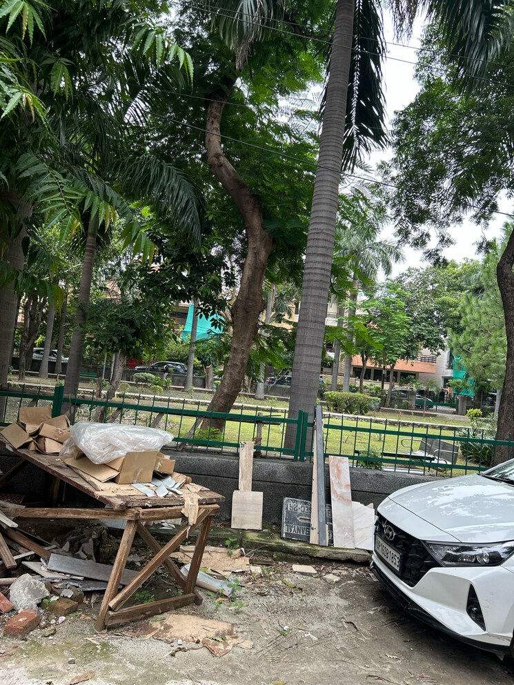 Exterior View, sector 27 2 Bedroom 112 Sq.Mt. Independent House In Sector 27 Noida 9056568