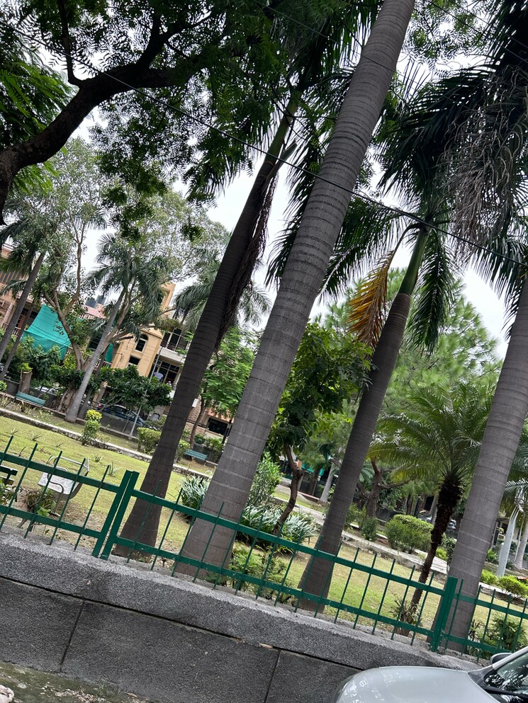 Exterior View, sector 27 2 Bedroom 112 Sq.Mt. Independent House In Sector 27 Noida 9056568