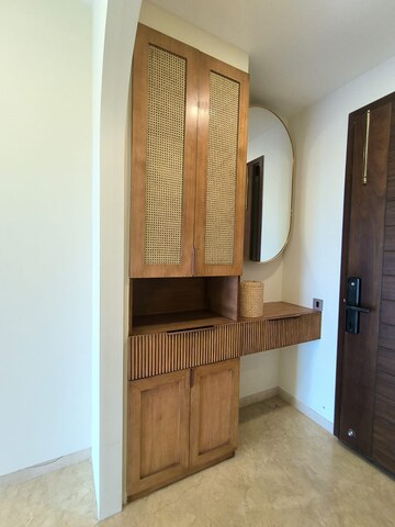 Furnished Amenities in 3 BHK Apartment at Vaishnavi Premiere, St Johns Road – for Rent