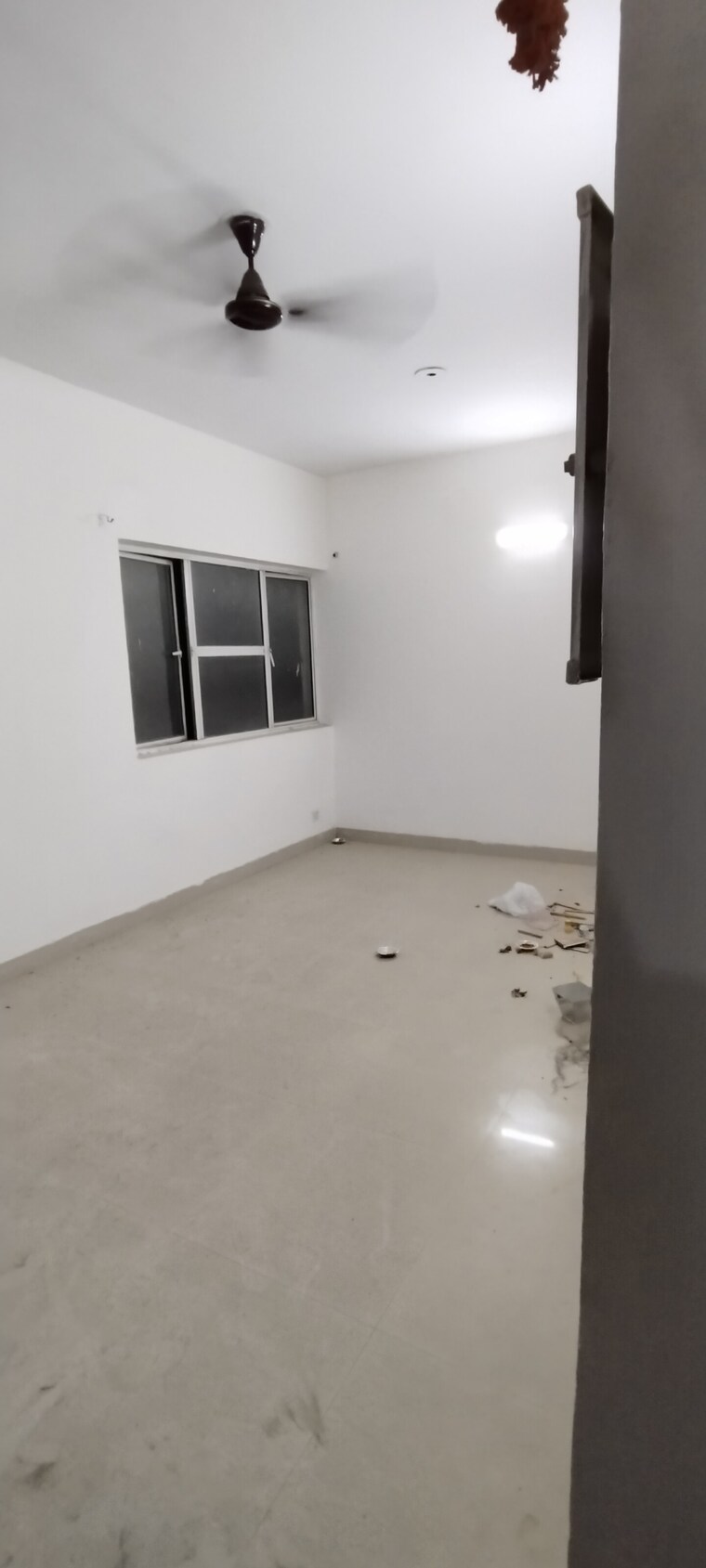 Room, sare-springview-floors 2 Bedroom 836 Sq.Ft. Apartment In Lal Kuan Ghaziabad 9056602