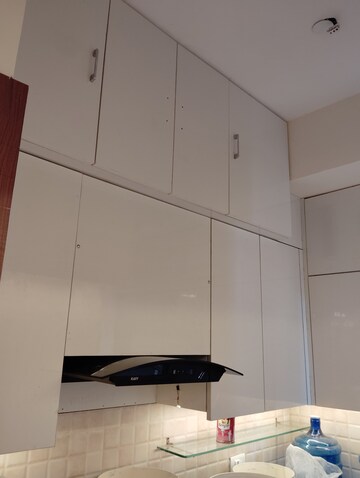 Furnished Amenities in 3 BHK Apartment at Amrapali Dream Valley, Tech Zone 4 Greater Noida – for Rent