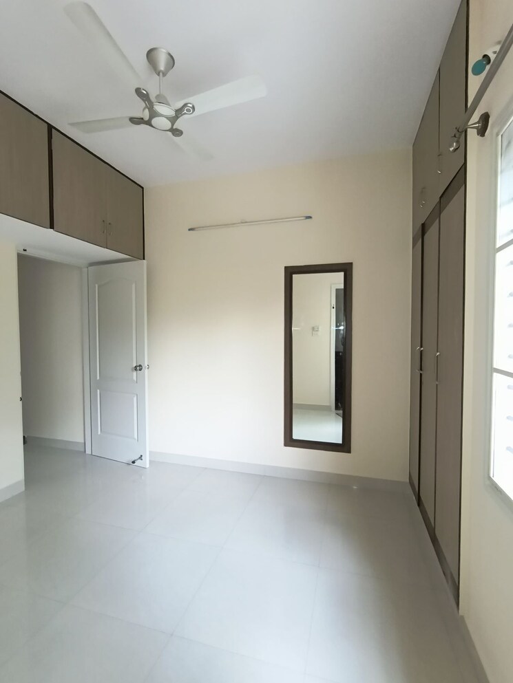 Room, hsr layout 3 Bedroom 2200 Sq.Ft. Builder Floor In Hsr Layout Bangalore 9056638