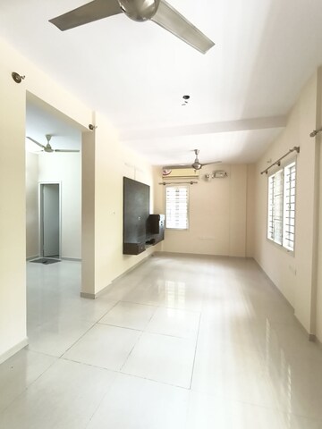 Building Lobby in 3 BHK Builder Floor at Hsr Layout – for Rent
