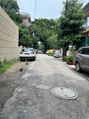 6+ BHK Independent House – Exterior View View at Sector 26 - for Sale