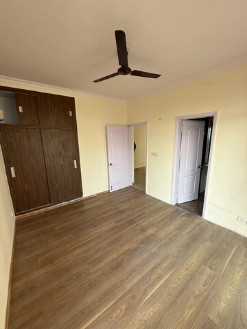 Room in 2 BHK Apartment at Raheja Atharva, Sector 109 – for Rent