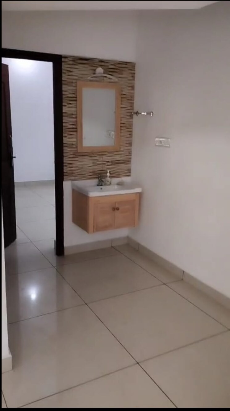 undefined, kuttur 4 Bedroom 1700 Sq.Ft. Independent House In Kuttur Thrissur 9056670