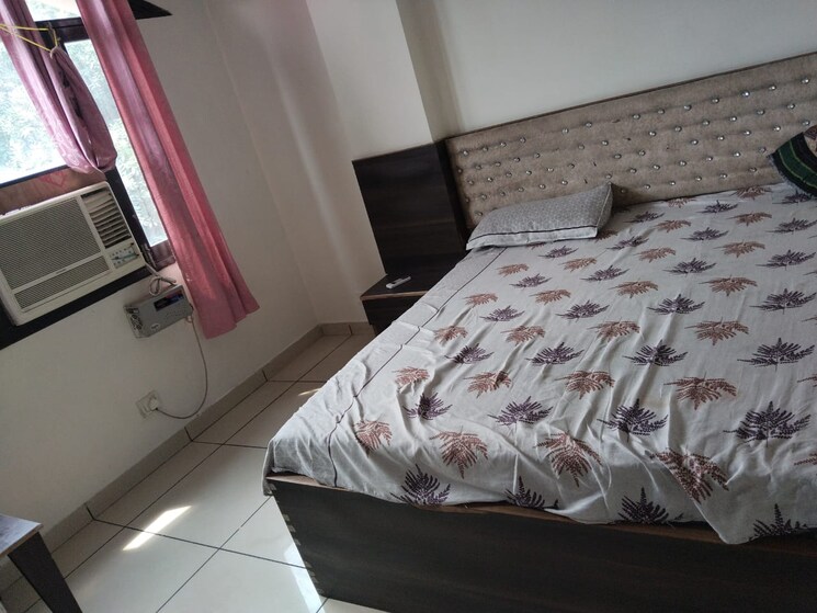 Bedroom, karol bagh 1 Bedroom 650 Sq.Ft. Apartment In Karol Bagh Delhi 9056694