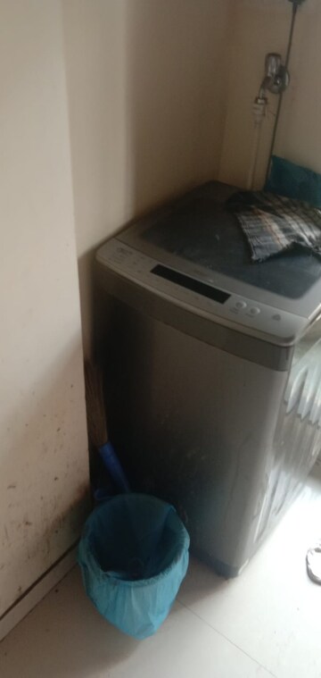 Furnished Amenities in 2 BHK Apartment at Jairajratna CHS Ltd, Goregaon West – for Rent