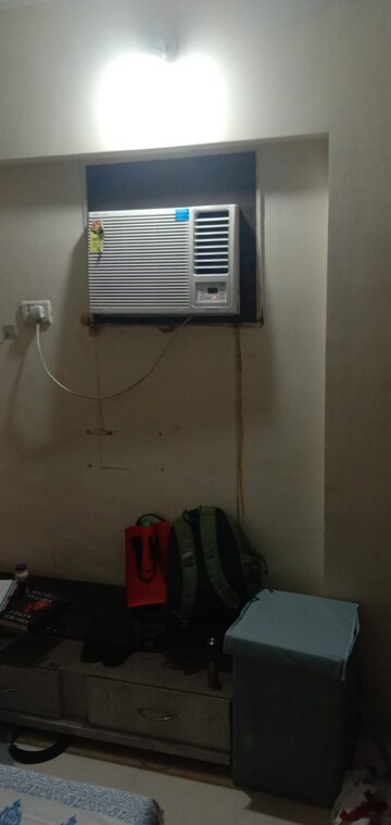 Furnished Amenities in 2 BHK Apartment at Jairajratna CHS Ltd, Goregaon West – for Rent