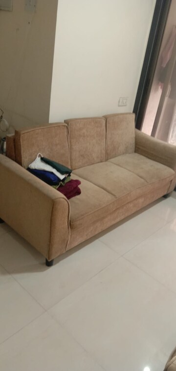Bedroom in 2 BHK Apartment at Jairajratna CHS Ltd, Goregaon West – for Rent