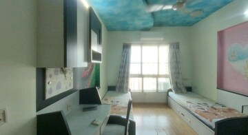 Bedroom in 3 BHK Apartment at Hiranandani Meadows, Manpada – for Rent