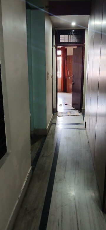 Building Lobby in 3 BHK Builder Floor at Katra – for Rent