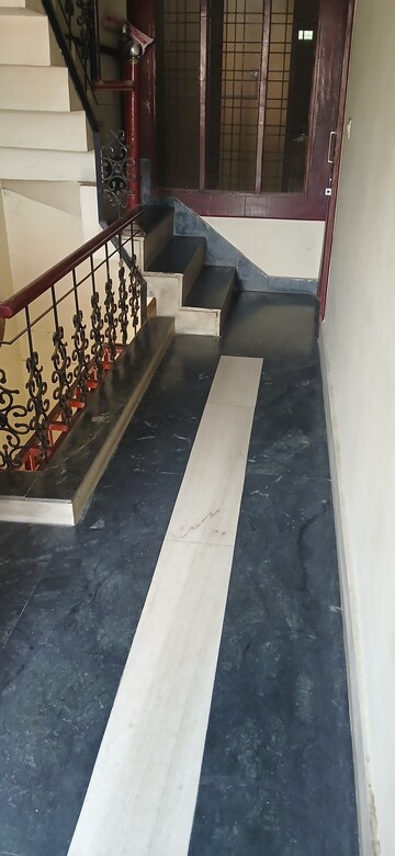  3 BHK Builder Floor at Katra – for Rent