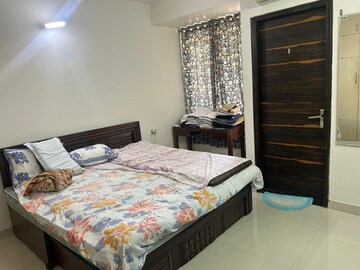 Bedroom in 3 BHK Apartment at Serenity Homes, Vaishali Nagar – for Rent