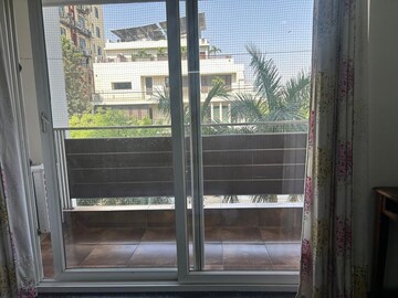 Furnished Amenities in 3 BHK Apartment at Serenity Homes, Vaishali Nagar – for Rent