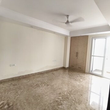 Room in 4 BHK Builder Floor at Greater Kailash I – for Sale