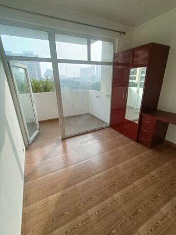 Room in 2 BHK Apartment at Tulip Lemon, Sector 69 – for Rent