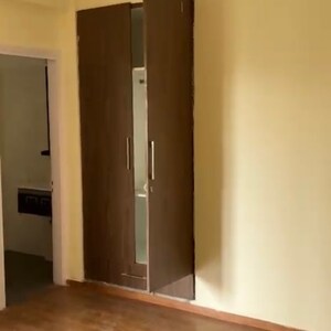 Room in 3 BHK Apartment at Tulip Violet, Sector 69 – for Rent