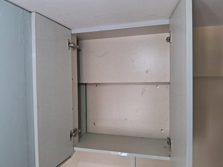 undefined, sector 14 dwarka 1 Bedroom 500 Sq.Ft. Apartment In Sector 14 Dwarka Delhi 9056941