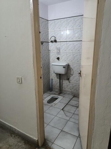 Attached Bathroom in 1 BHK Apartment at Windsor and Nova Society, Ahinsa Khand 2 – for Rent