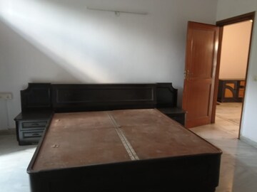 3 BHK Builder Floor For Rent in Nehru Enclave