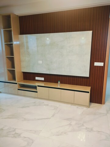 Room in 3 BHK Apartment at M3M Heights, Sector 65 – for Rent