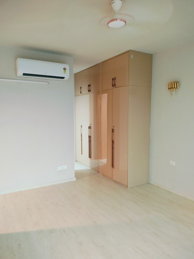 Room, m3m-heights 3 Bedroom 2054 Sq.Ft. Apartment In Sector 65 Gurgaon 9057006